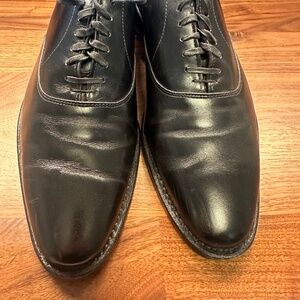 Allen Edmonds - Carlyle - Black - Size 10D.